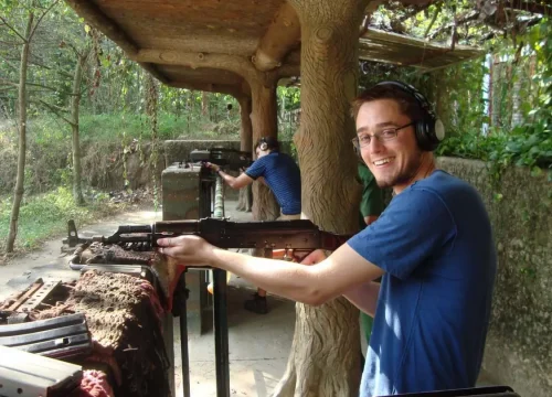 please focus on your shoot in the cu chi firing range