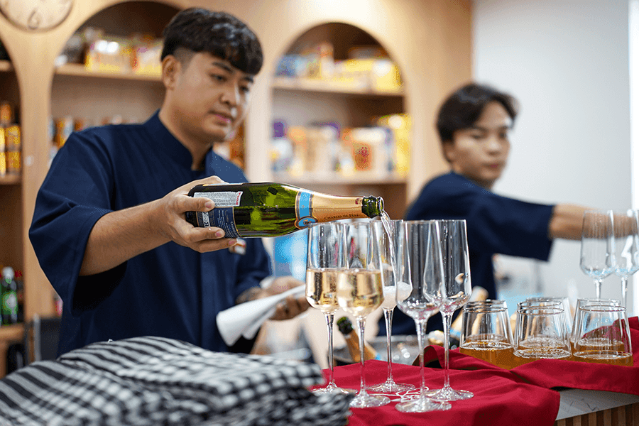 Pre & Post Tours 17 Special Requests