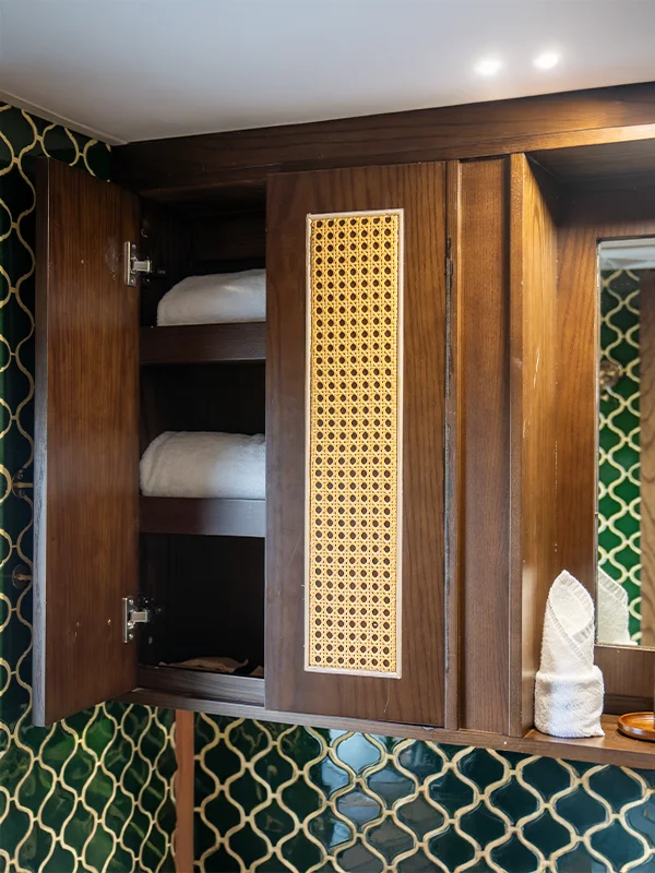 sjourney twin cabin 04