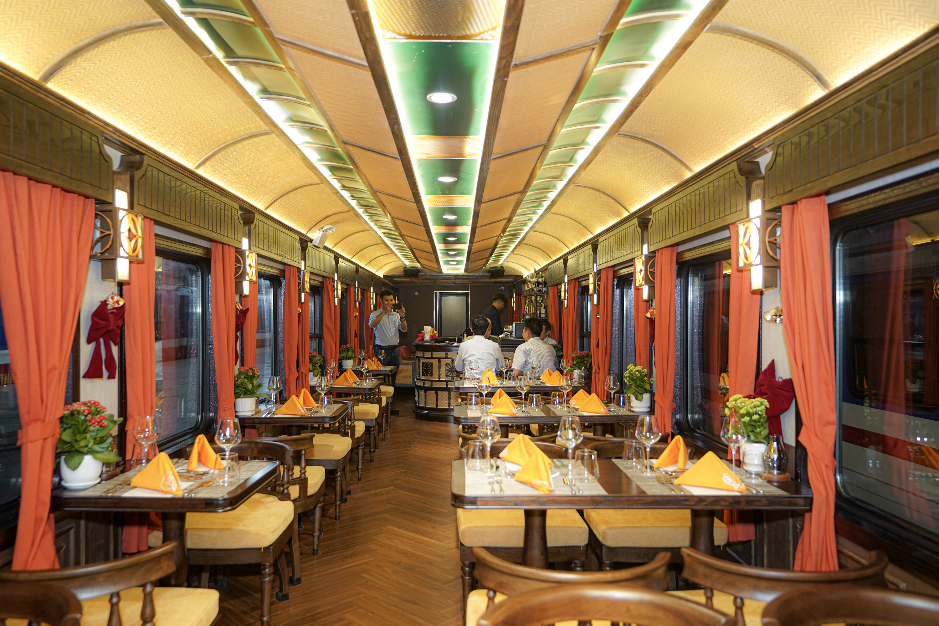 sjourney experience Da Nang