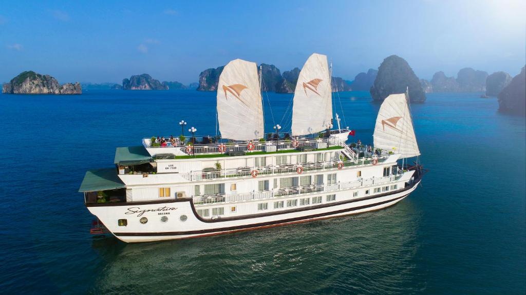 best-halong-bay-cruise