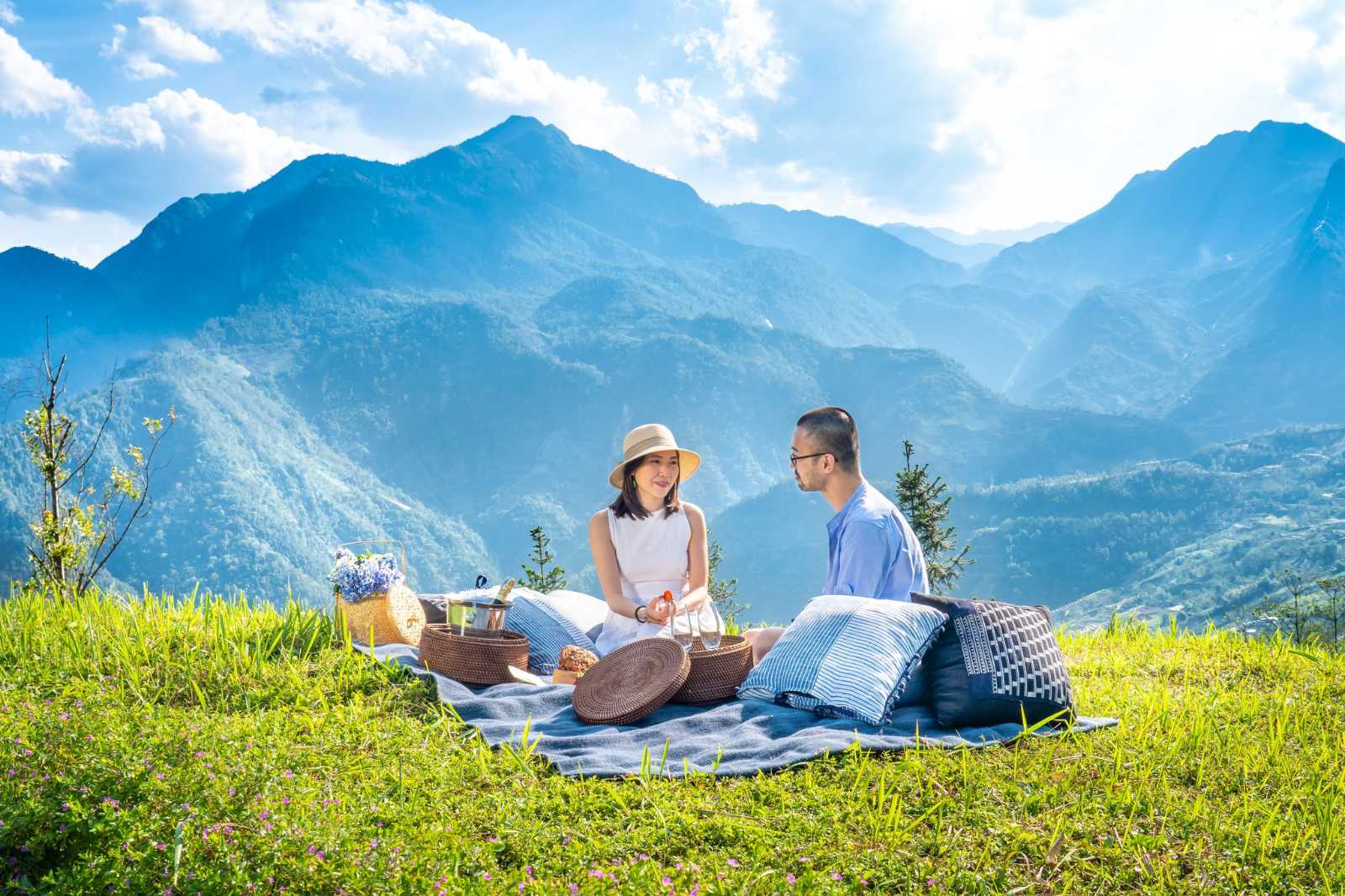 couple enjoy vietnam honeymoon in sapa
