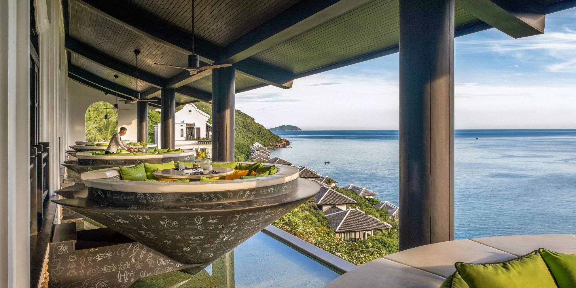 da nang high end resort with beach view