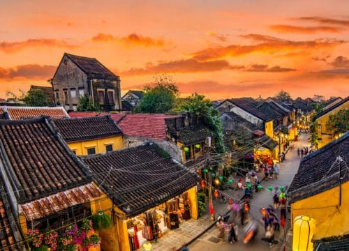 Sunrise Hoi An: A Golden Moment Awakening the Ancient Town
